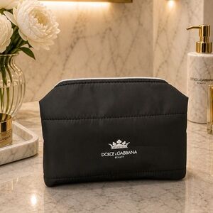 Dolce & Gabbana Beauty Black Puffy Quilted Nylon Cosmetic Pouch Makeup Bag New